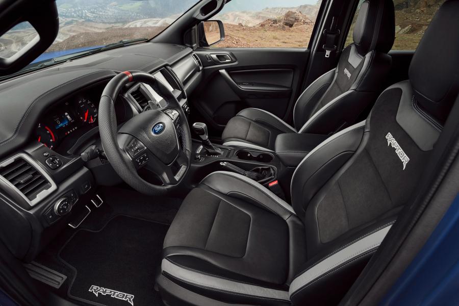 Интерьер Ford Ranger Raptor 2018 года  (EU) (фото 12 из 144)